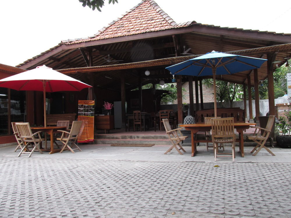 Cempaka Villa Magelang Exterior foto