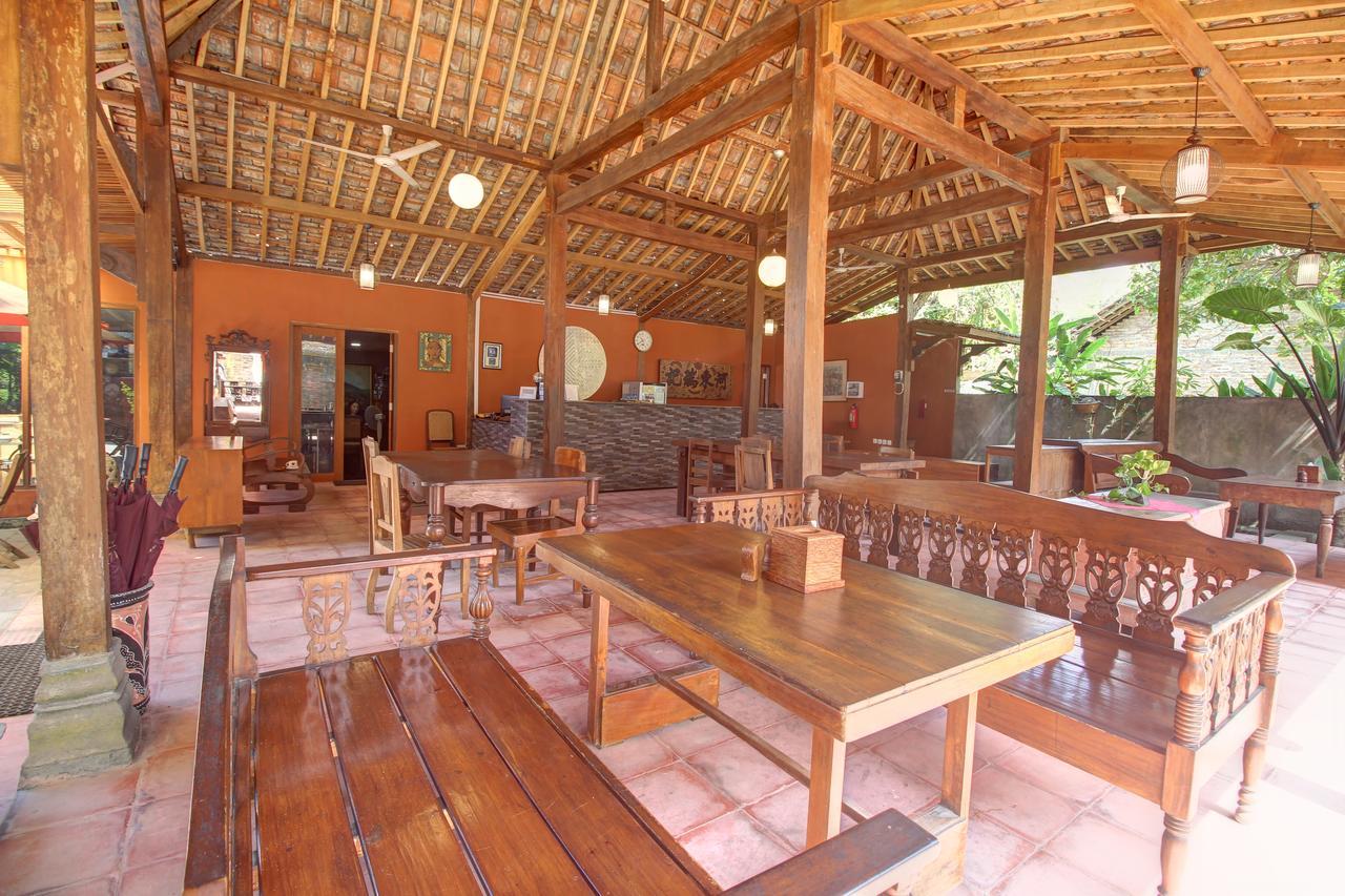 Cempaka Villa Magelang Exterior foto