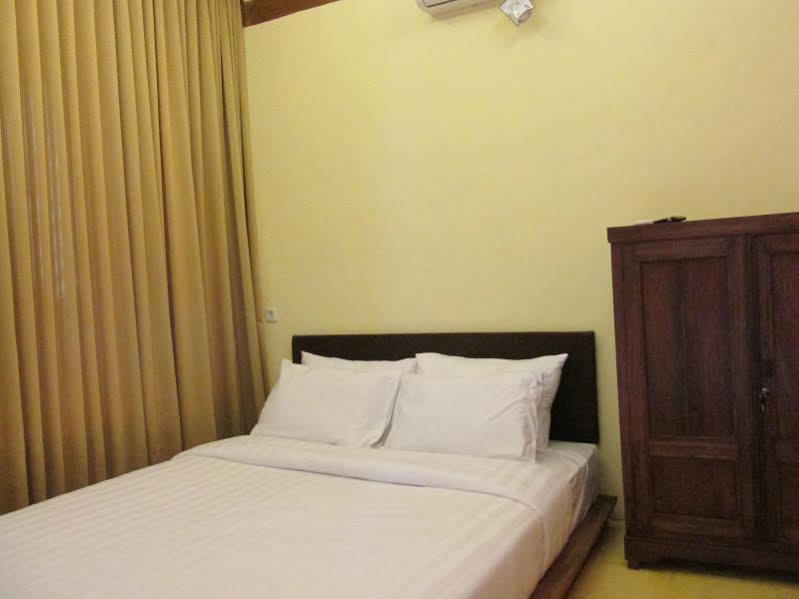 Cempaka Villa Magelang Exterior foto